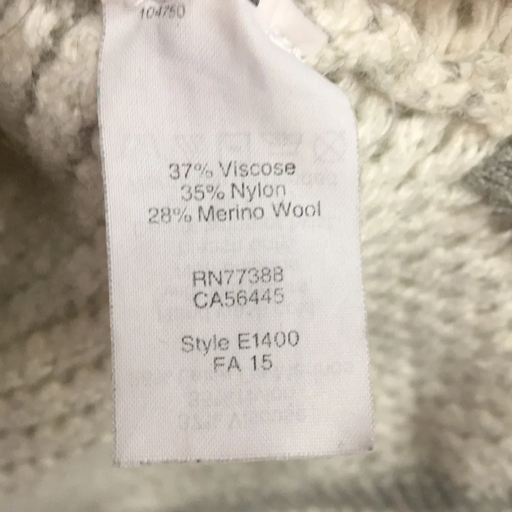 J. Crew womens Pullover Knit scoop neck Sweater long sleeves size XXS cream grey